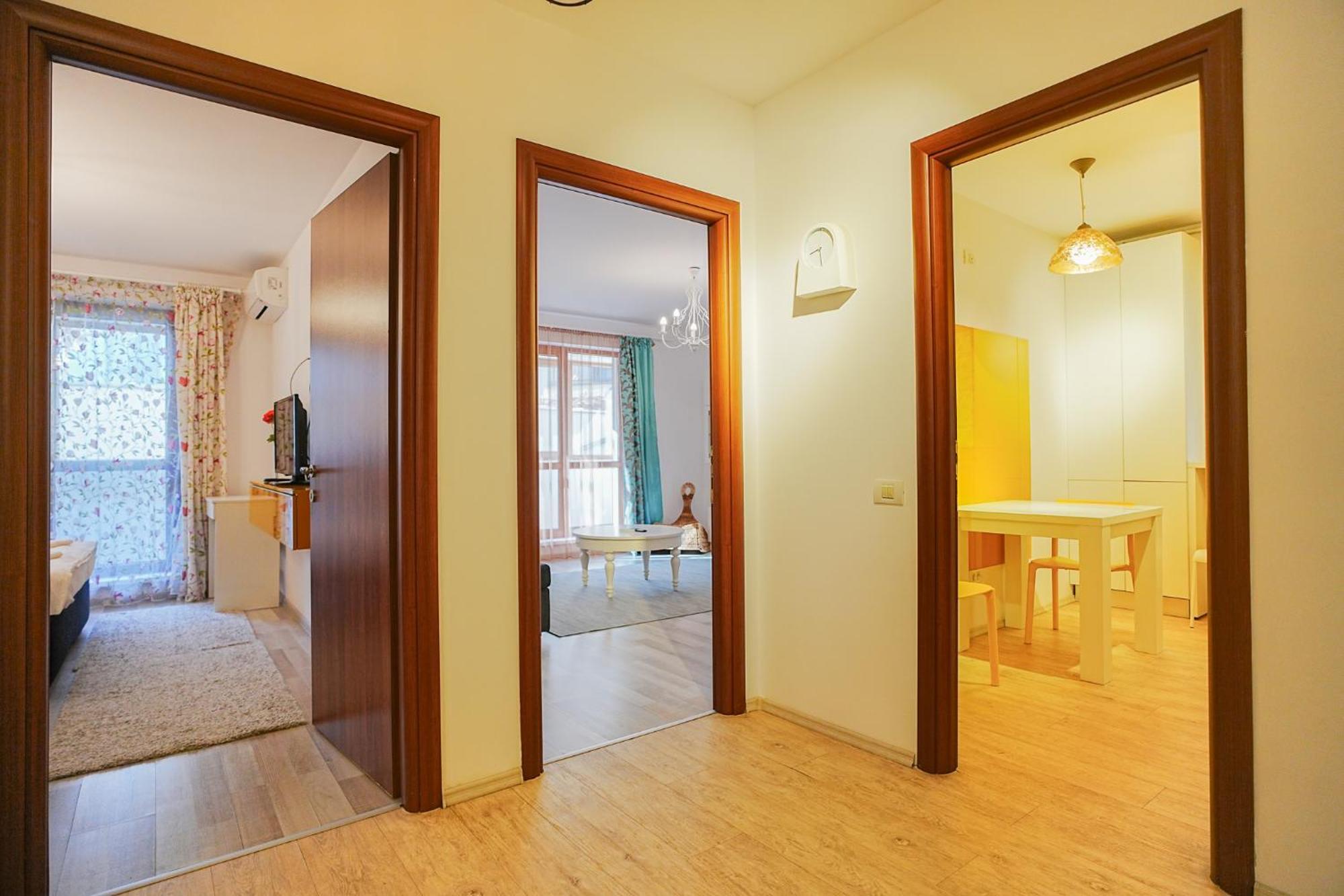 Appartement Hideaway Near Parliament Building à Bucarest Extérieur photo